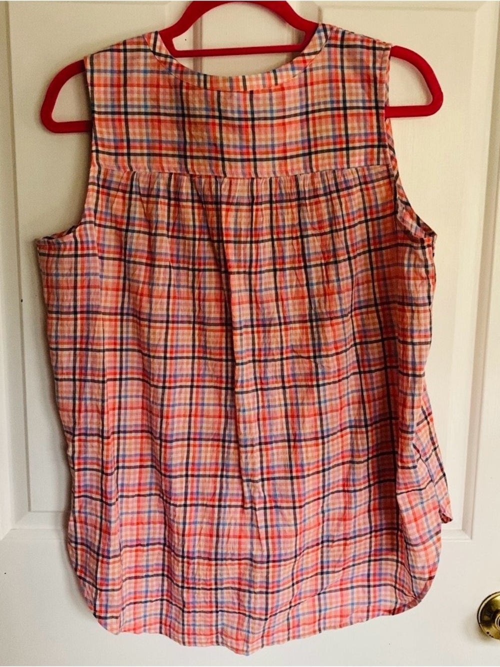 LOFT Coral, Blue & White Plaid Sleeveless Button-Front Top - Picture 4 of 4